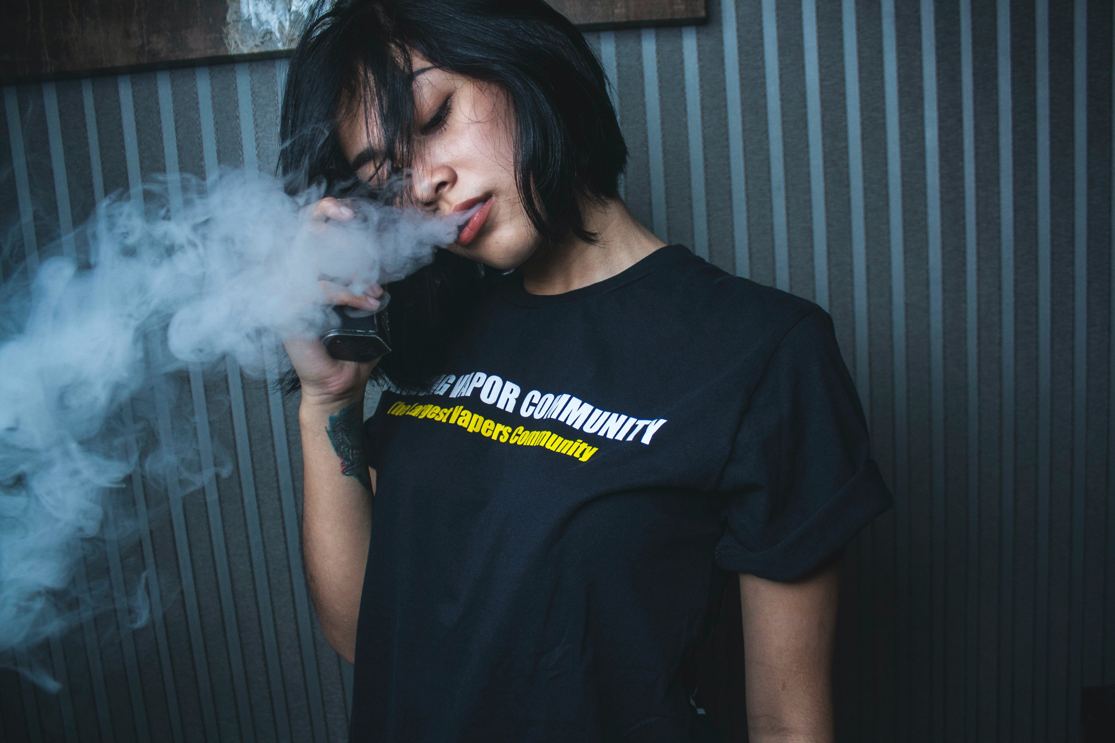 Black market THC vape pods have killed dozens. Why are people still buying them?